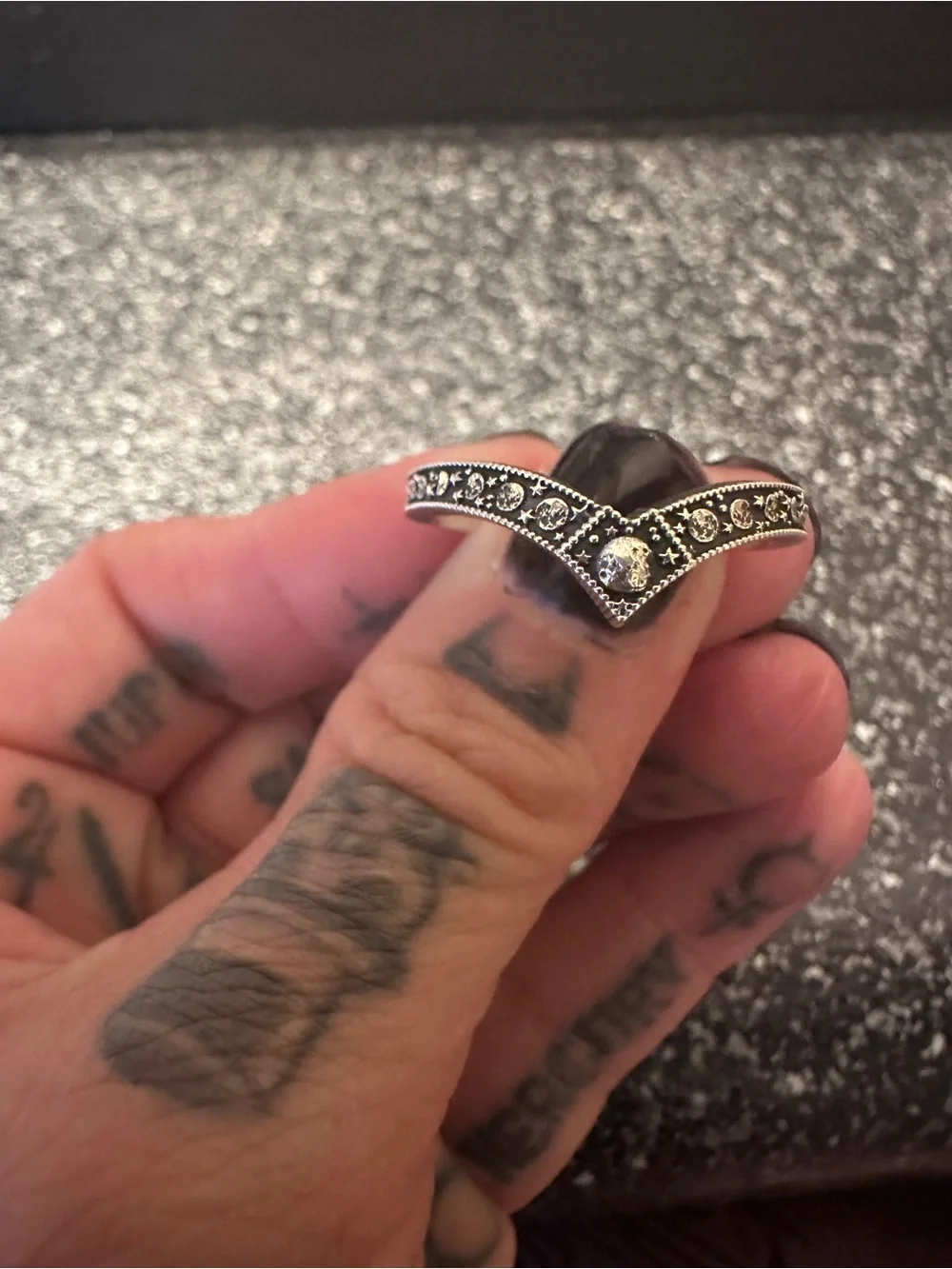 Silver Chevron Star Accent Ring - Silver